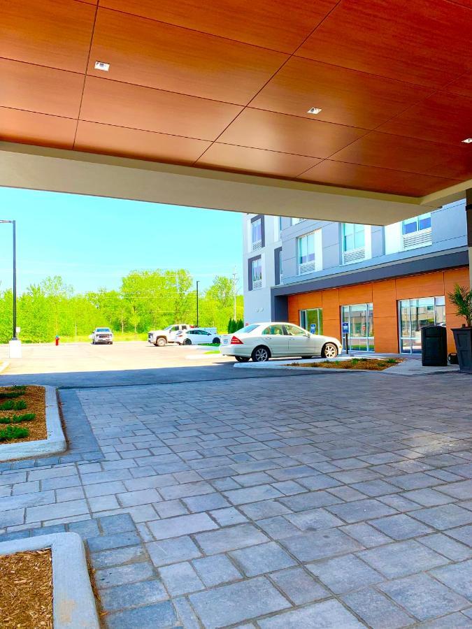 Hampton Inn By Hilton Port Hope Cobourg Zewnętrze zdjęcie