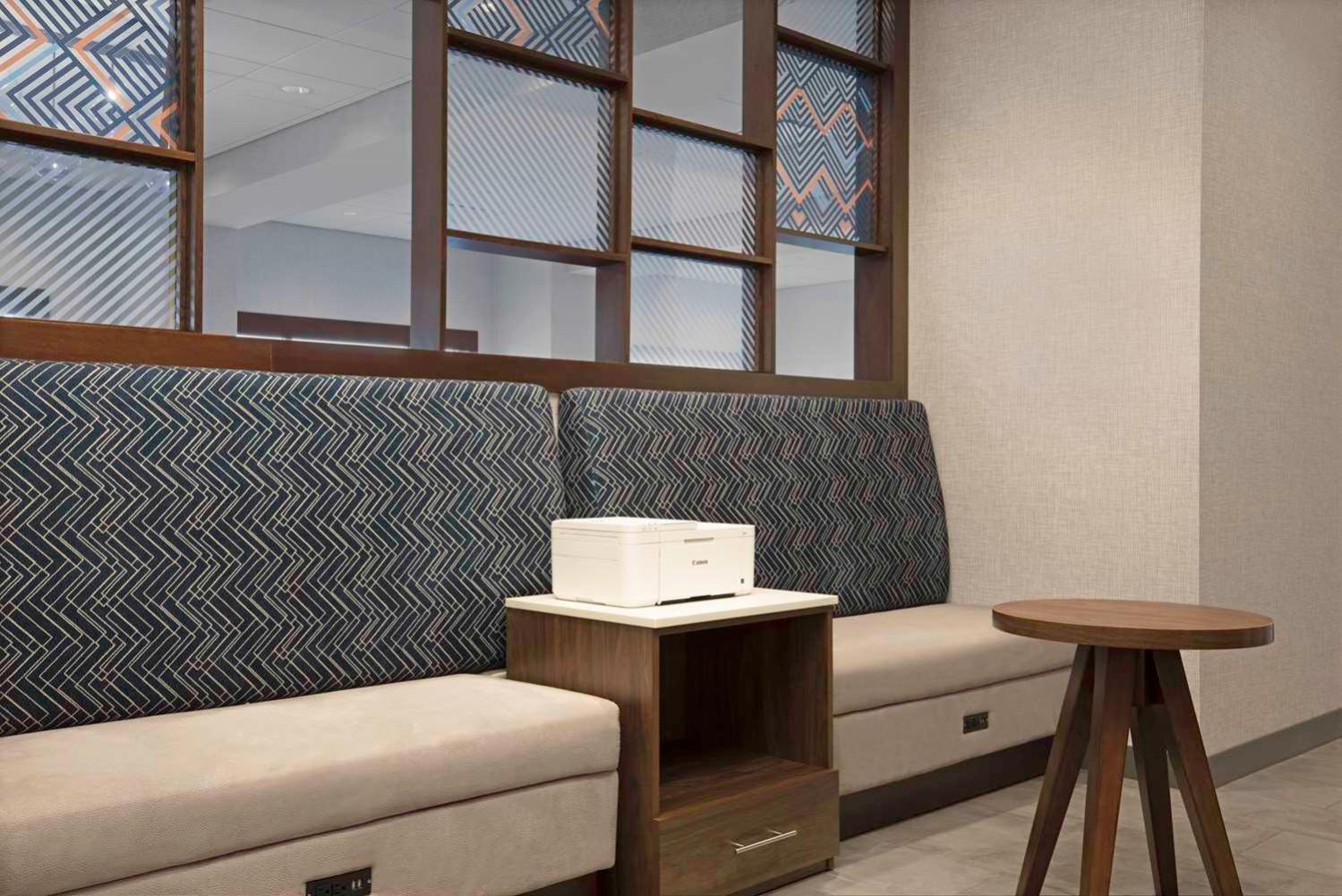 Hampton Inn By Hilton Port Hope Cobourg Zewnętrze zdjęcie